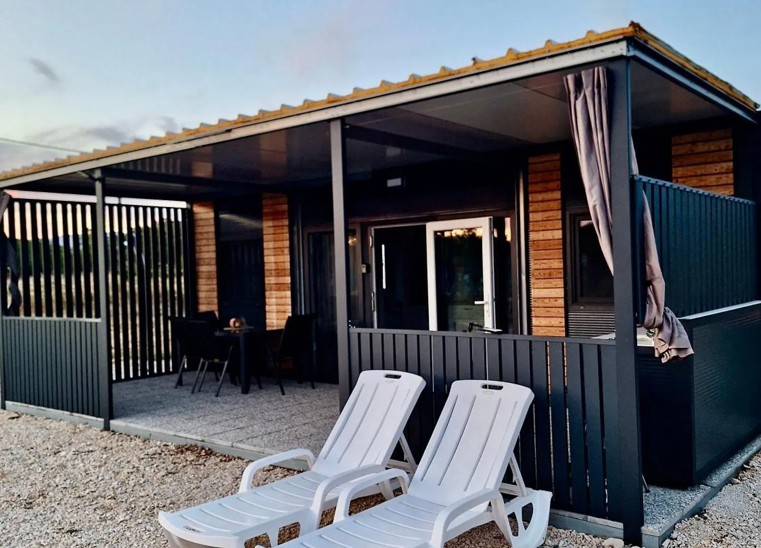 Smilcic Serenity Countryside Mobile Houses בית נופש